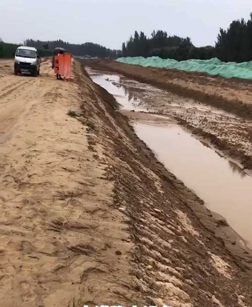 保定望都县河道降水